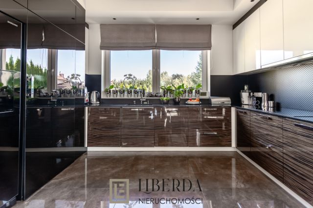 dom wolnostojący, 8 pokoi Uniszowice. Zdjęcie 5