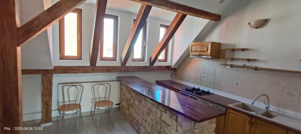 Mieszkanie 3-pokojowe Piła Centrum. Zdjęcie 6