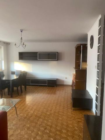 Mieszkanie 2-pokojowe Marki, ul. Kosynierów. Zdjęcie 2