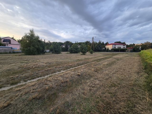 Działka budowlana Rusiec. Zdjęcie 1