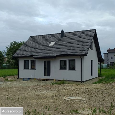 bliźniak, 4 pokoje Kaniów. Zdjęcie 1