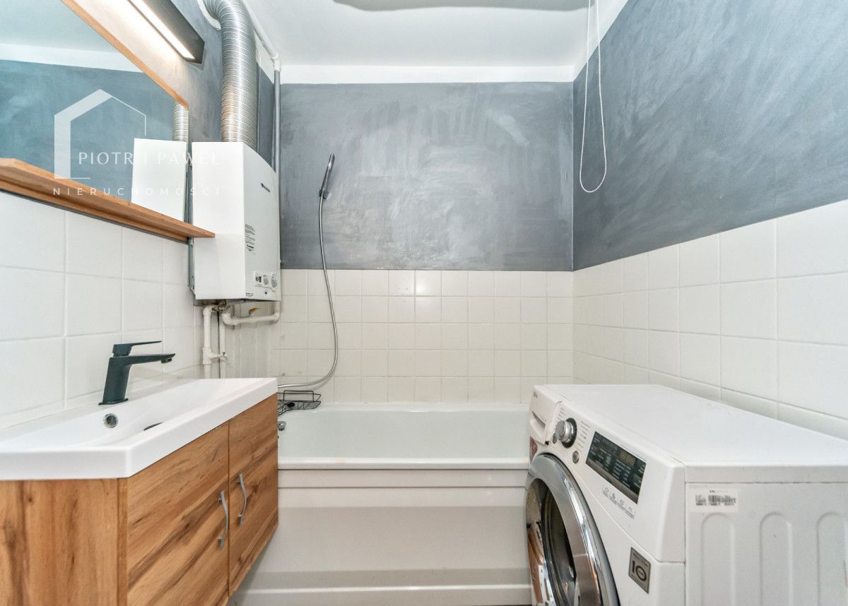 Mieszkanie 3-pokojowe Bielsko-Biała, ul. I Armii Wojska Polskiego. Zdjęcie 12