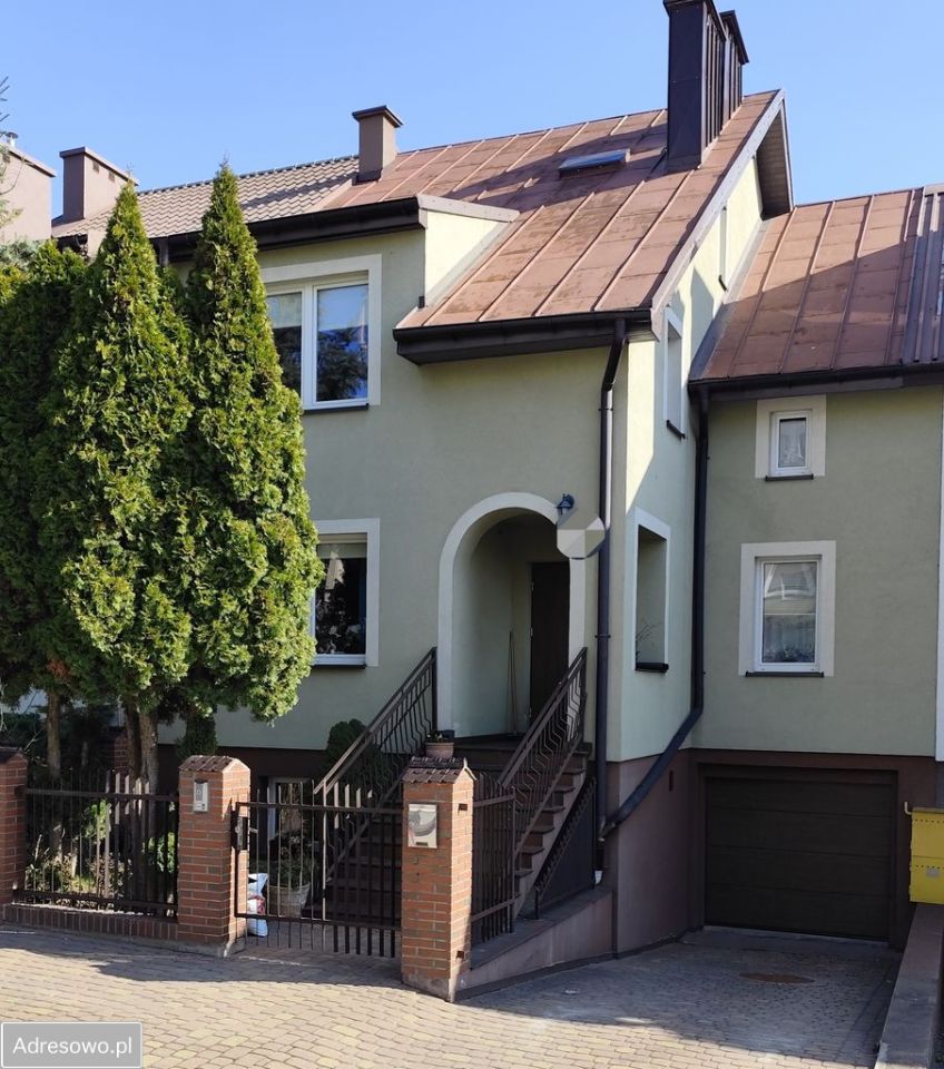 dom szeregowy, 5 pokoi Płock Zielony Jar, ul. Batalionu "Parasol". Zdjęcie 1