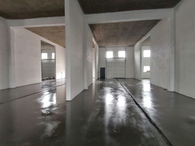 Hala/magazyn Warszawa Wawer, ul. Wał Miedzeszyński. Zdjęcie 5