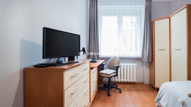 Mieszkanie 3-pokojowe Kraków Nowa Huta, os. Teatralne. Zdjęcie 5