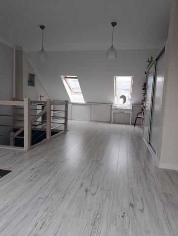 bliźniak, 4 pokoje Kiełczów, ul. Polna. Zdjęcie 15