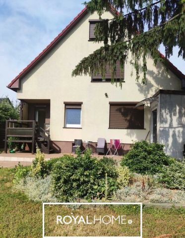 dom wolnostojący, 7 pokoi Szczecin Świerczewo. Zdjęcie 1