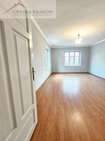 Mieszkanie 2-pokojowe Skawina, ul. Żwirki i Wigury. Zdjęcie 4