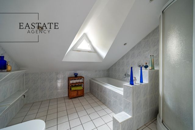 dom wolnostojący, 11 pokoi Warszawa Saska Kępa, ul. Genewska. Zdjęcie 11