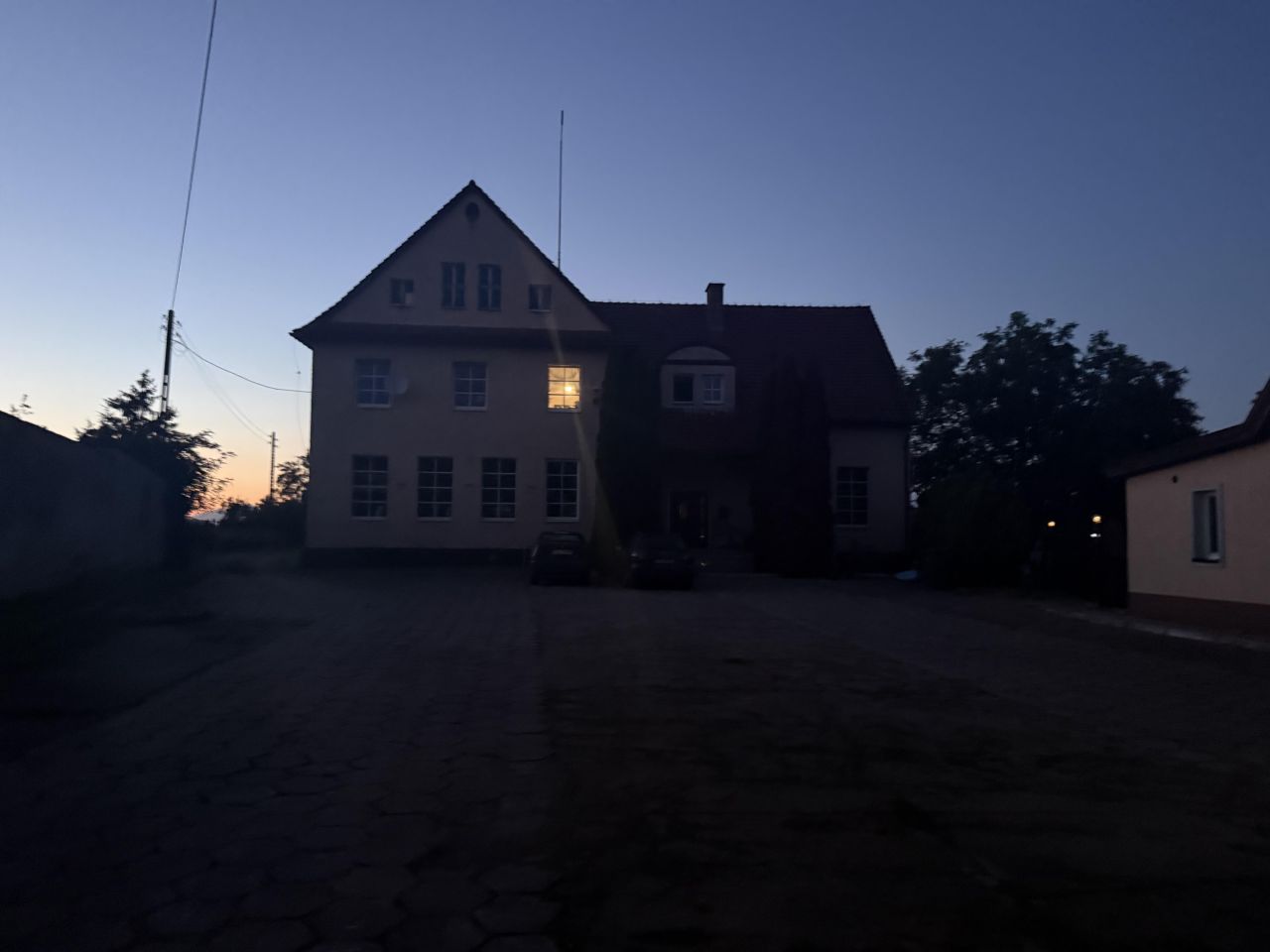 dom wolnostojący, 15 pokoi Przybiernów, ul. Bolesława Chrobrego. Zdjęcie 7