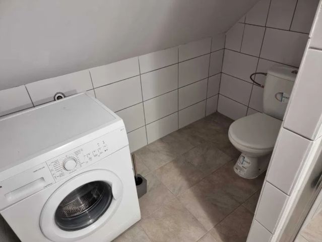 dom wolnostojący, 5 pokoi Makowice. Zdjęcie 2