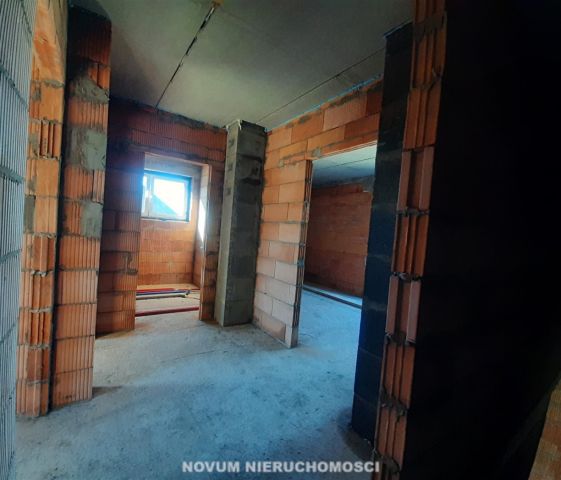 bliźniak, 5 pokoi Świerklaniec. Zdjęcie 6