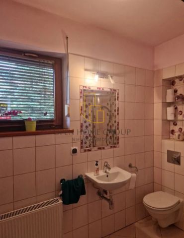 bliźniak, 5 pokoi Tyniec Mały. Zdjęcie 6