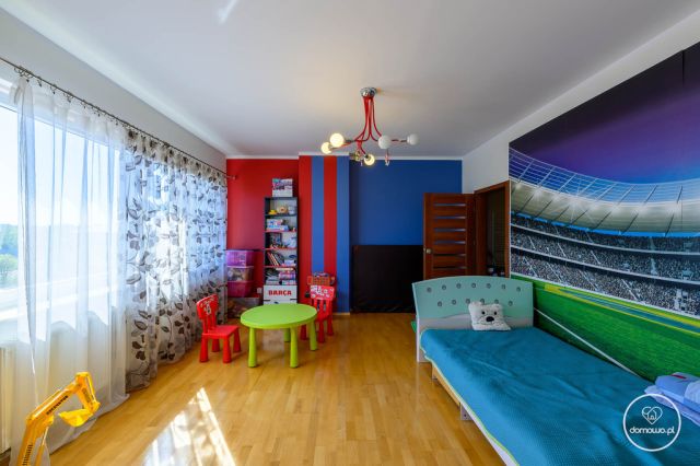 bliźniak, 5 pokoi Dziekanów Polski. Zdjęcie 18