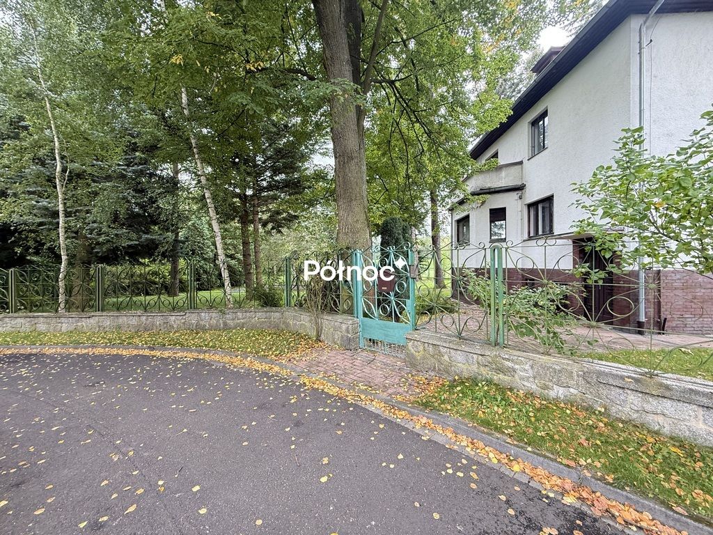 dom, 8 pokoi Jelenia Góra Cieplice Śląskie-Zdrój, ul. Stefana Czarnieckiego. Zdjęcie 8