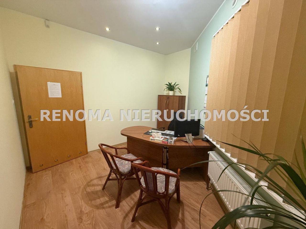 Biuro Wałbrzych Podzamcze. Zdjęcie 9