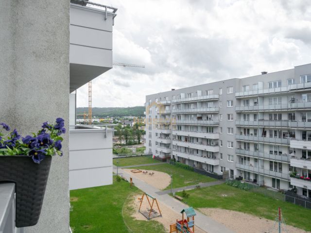 Mieszkanie 3-pokojowe Reda, ul. Morska. Zdjęcie 6