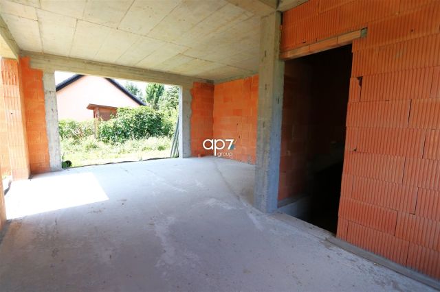 dom wolnostojący, 5 pokoi Kozierów. Zdjęcie 3