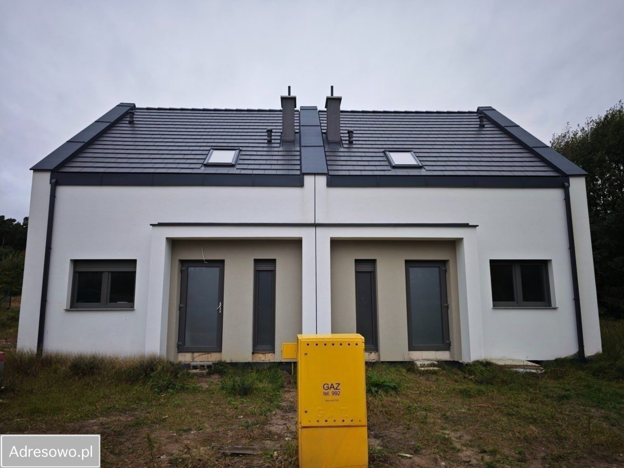 bliźniak, 6 pokoi Nochowo