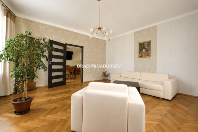 dom, 6 pokoi Zembrzyce. Zdjęcie 6