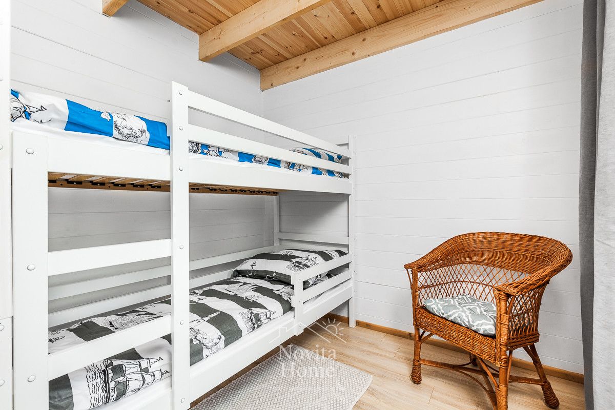 dom wolnostojący, 19 pokoi Karwieńskie Błoto Pierwsze, ul. Gwiaździsta. Zdjęcie 3