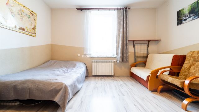 dom szeregowy, 13 pokoi Kraków, ul. Powstańców Wielkopolskich. Zdjęcie 25