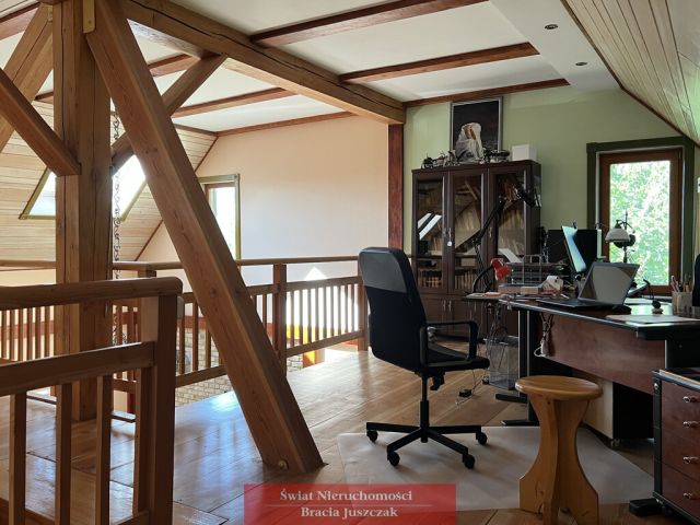 dom wolnostojący, 3 pokoje Bieganów. Zdjęcie 4