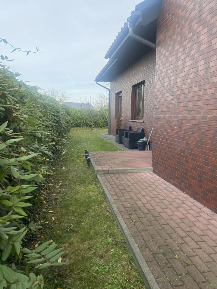 dom wolnostojący, 5 pokoi Katowice Kostuchna, Szarych szeregów. Zdjęcie 4