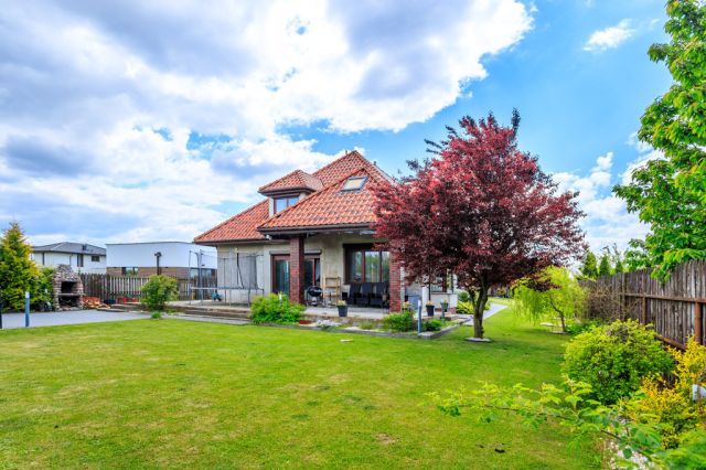 dom wolnostojący, 6 pokoi Boża Wola, ul. Grabowa. Zdjęcie 1