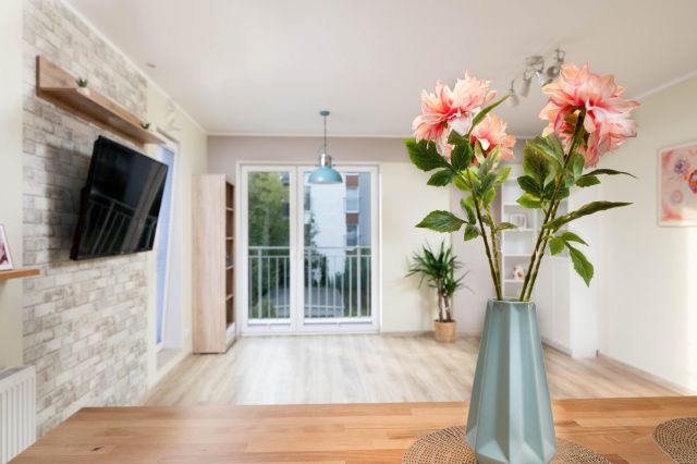 Mieszkanie 3-pokojowe Poznań Winogrady, ul. Hawelańska. Zdjęcie 1