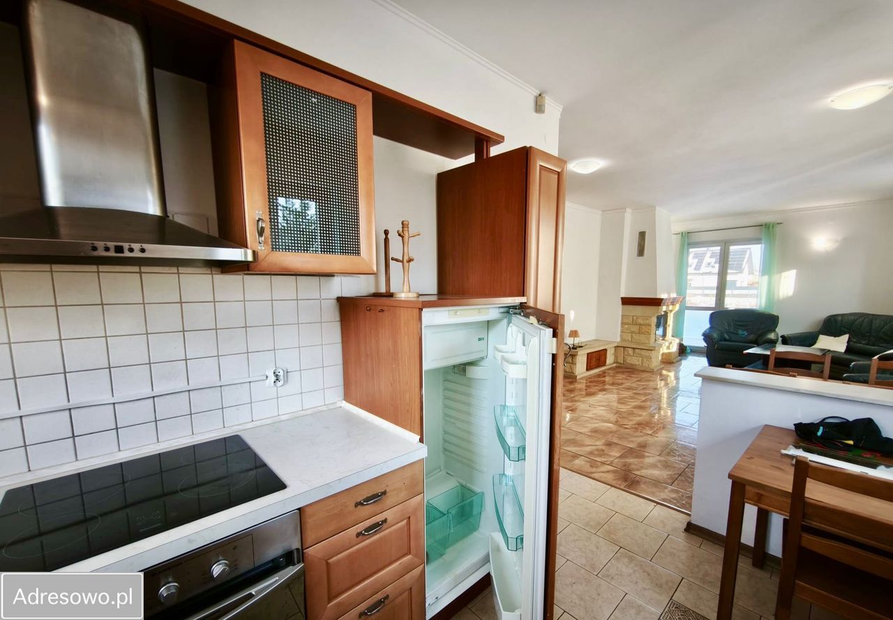 dom wolnostojący, 4 pokoje Rusiec. Zdjęcie 3