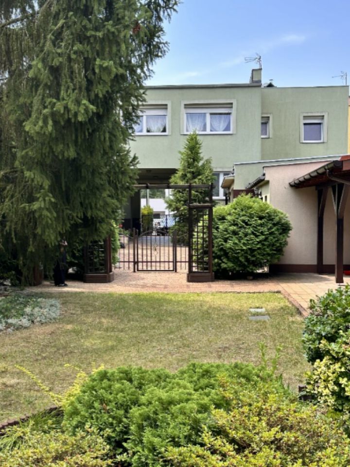 bliźniak, 6 pokoi Poznań Junikowo, ul. Malwowa. Zdjęcie 1