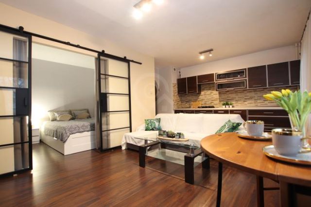 Mieszkanie 3-pokojowe Wrocław, ul. Wojrowicka. Zdjęcie 3