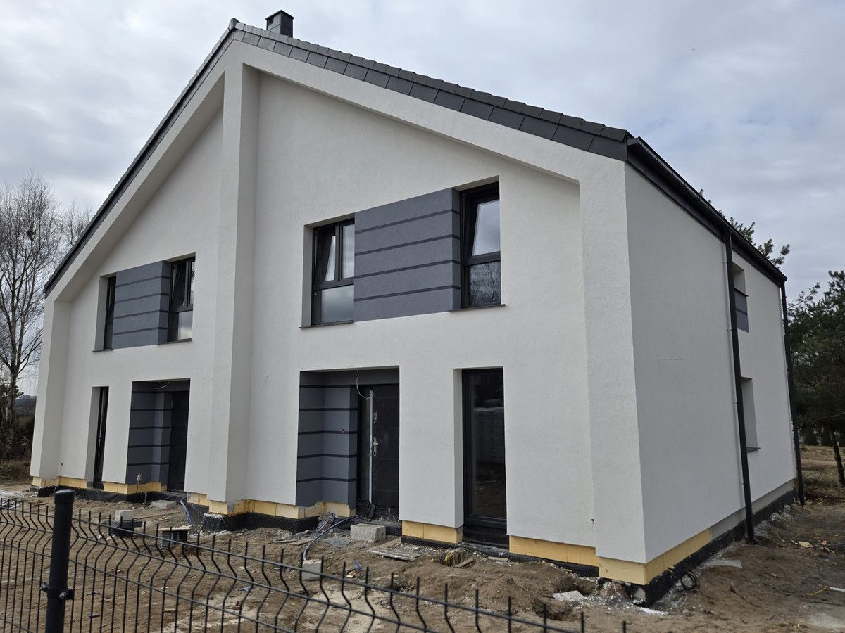 bliźniak, 6 pokoi Koleczkowo. Zdjęcie 10