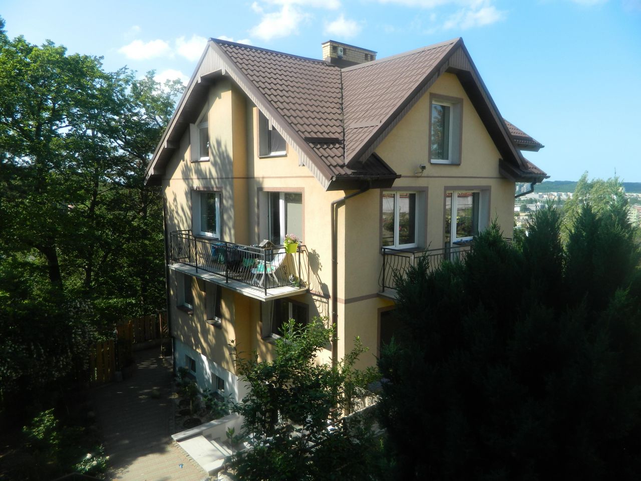 dom wolnostojący, 10 pokoi Gdynia Grabówek, ul. Floriana Ceynowy