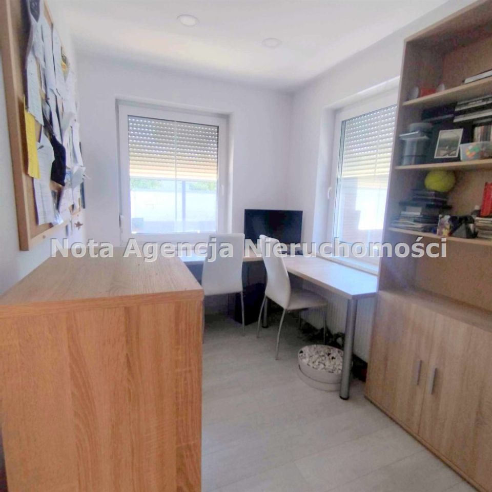 dom wolnostojący, 7 pokoi Wałbrzych Konradów. Zdjęcie 6