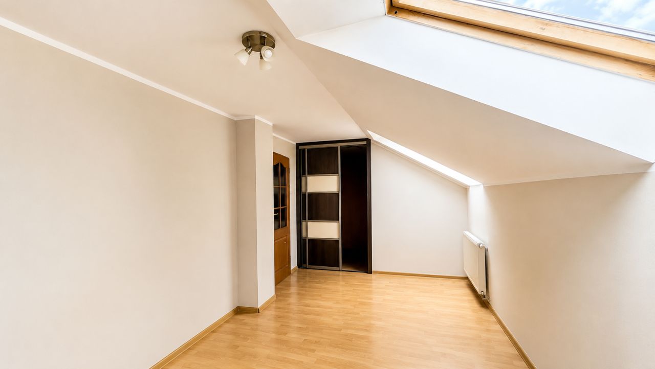 dom wolnostojący, 7 pokoi Kielce Barwinek, ul. Jana Matejki. Zdjęcie 17