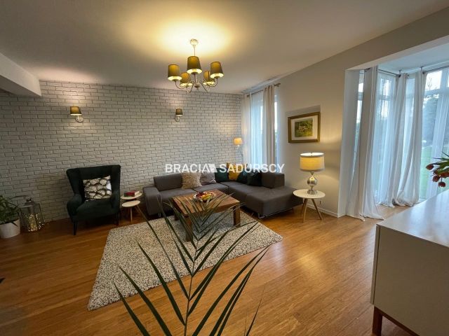 bliźniak, 5 pokoi Zerwana. Zdjęcie 21