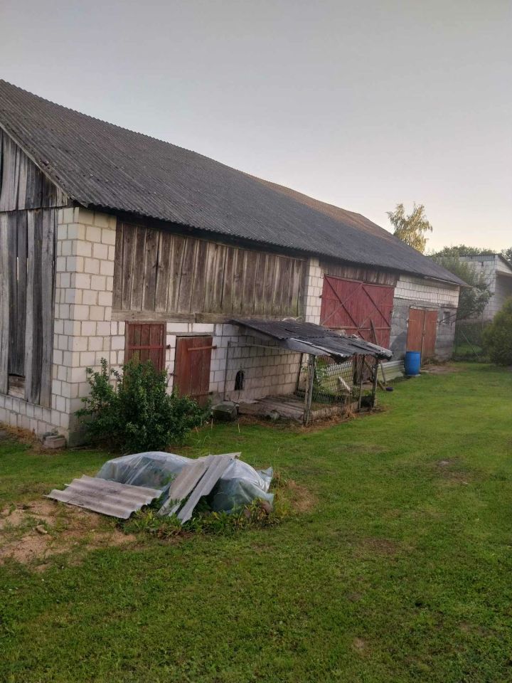 dom wolnostojący, 2 pokoje Brzeziny. Zdjęcie 6