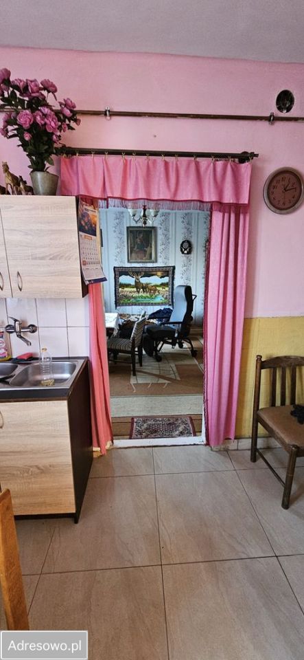 dom wolnostojący, 3 pokoje Kików. Zdjęcie 3