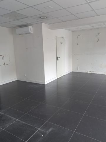 Lokal Kalisz Centrum, ul. Górnośląska. Zdjęcie 4