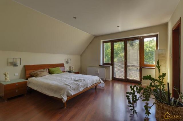 dom wolnostojący, 6 pokoi Grodzisk Mazowiecki. Zdjęcie 8