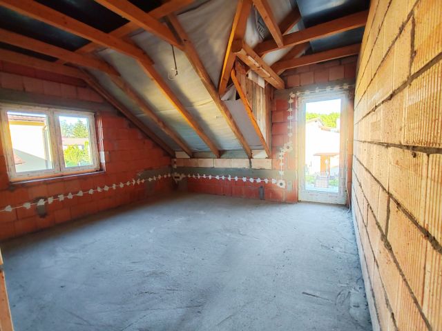 dom wolnostojący, 6 pokoi Władysławów, ul. Orla. Zdjęcie 17
