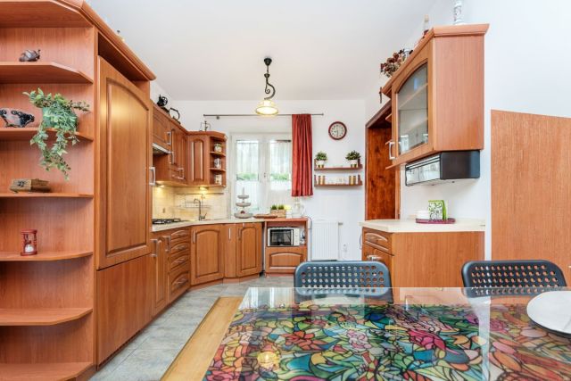 dom wolnostojący, 7 pokoi Czernichów. Zdjęcie 12