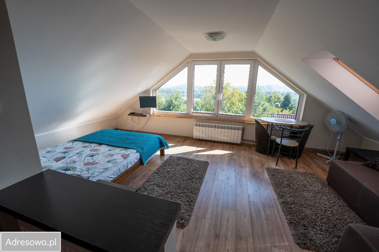 dom wolnostojący, 14 pokoi Polańczyk, ul. Spokojna. Zdjęcie 5