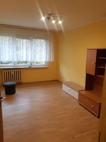 Mieszkanie 3-pokojowe Gorzów Wielkopolski, ul. Romualda Traugutta. Zdjęcie 1