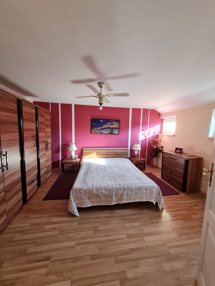 bliźniak, 5 pokoi Ruda Żmigrodzka. Zdjęcie 7