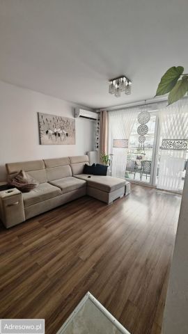 Mieszkanie 3-pokojowe Warszawa Białołęka, ul. Książkowa. Zdjęcie 1