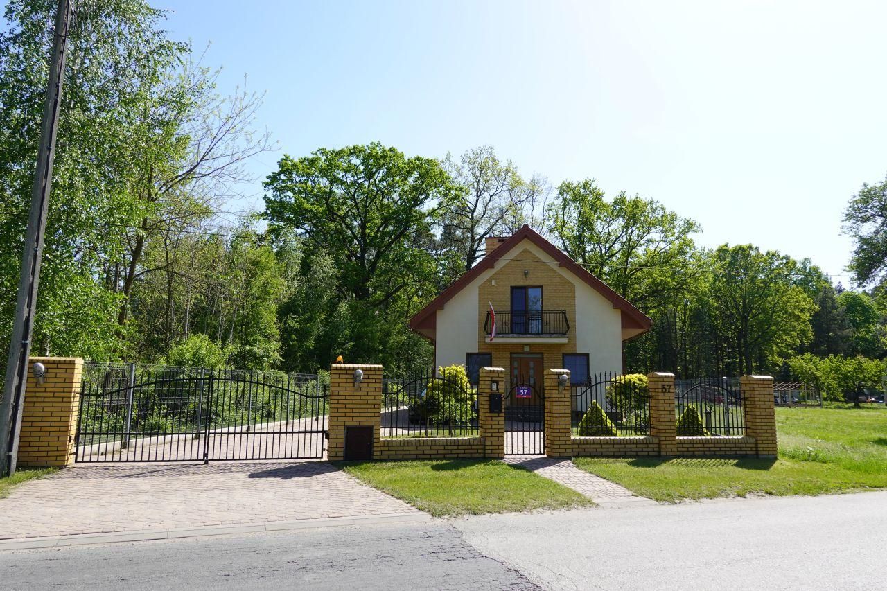 dom wolnostojący, 5 pokoi Wólka, ul. Parkowa. Zdjęcie 2