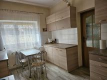 dom wolnostojący, 4 pokoje Minty. Zdjęcie 2